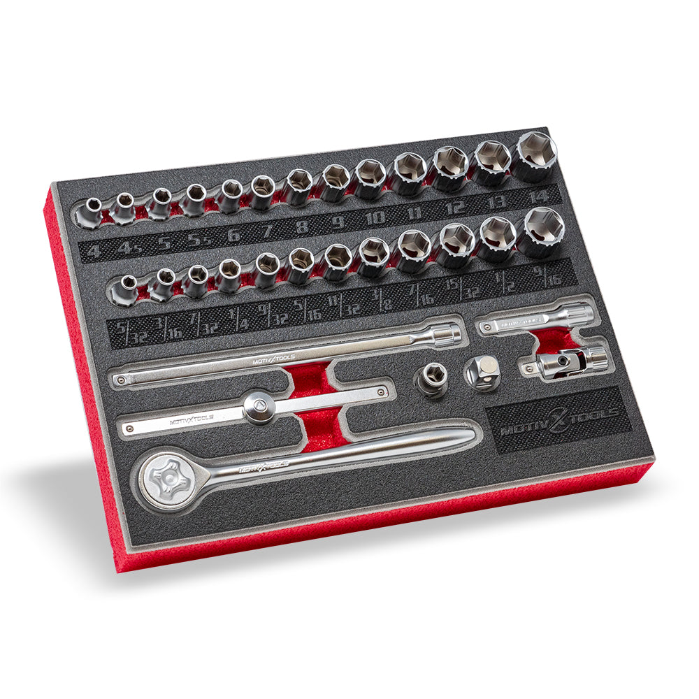 1/4" Drive Metric & SAE Socket And Ratchet Set - 32 Pc